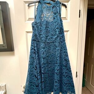 Eliza J Lace Sleeveless Dress Blue. Size 12